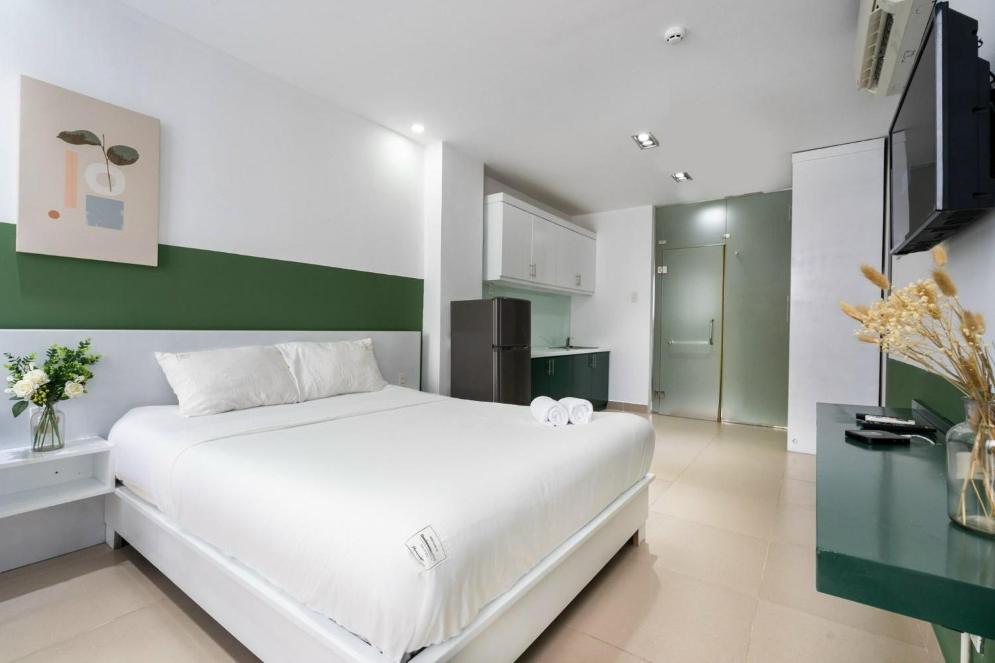 Green Garden Studio-district 3-luxurious Apartment-high Class Appartement *